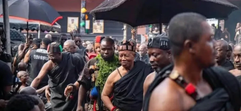 Kwahu Adontenhene Issues Stern Warning Over Attack on Abene Chief’s Palace